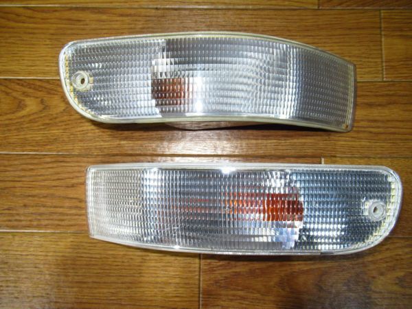格安・未使用ポルシェ993用フロントウインカークリアタイプ左右