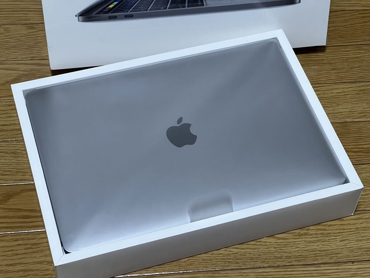 Macbook Pro 2020 (13.3インチ 4Port) 16GB / 512GB インテル第10世代