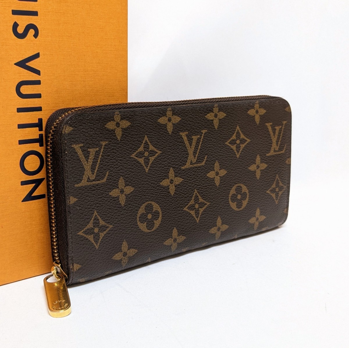 ジッピー・ウォレット VUITTON 公式サイト Vuitton⁄長 (Louis M69353