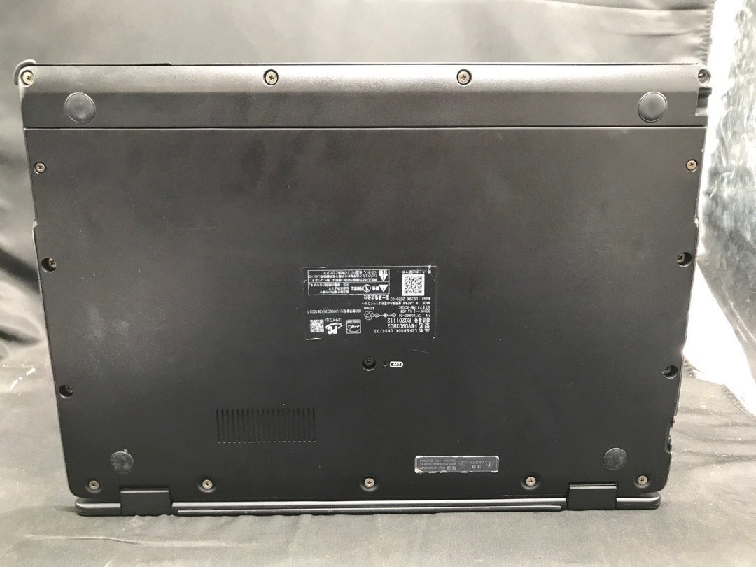 富士通】LIFEBOOK UH95/D3 Core i7-8565U メモリ8GB SSD256GB 13.3inch