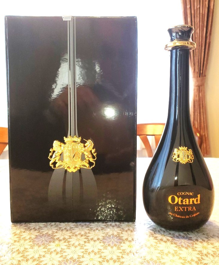 Otard コニャック - 未開栓 XO オタール 700ml 陶器ボトル | メルカリ