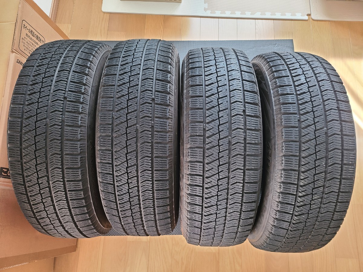 ブリヂストン ブリザックVRX2 205/65R16 4本　2018年製　