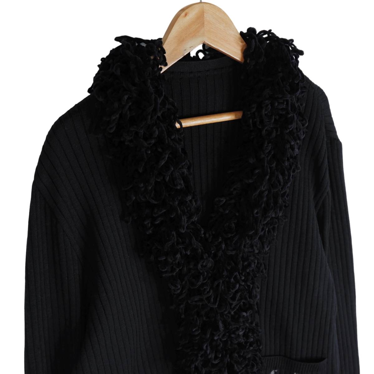 ◆美品 送料無料◆ 伊太利屋 イタリヤ 豪華 襟装飾 長袖 ウール リブ ニット カーディガン 黒 ブラック レディース 9 ◆秋冬◆　3413j1