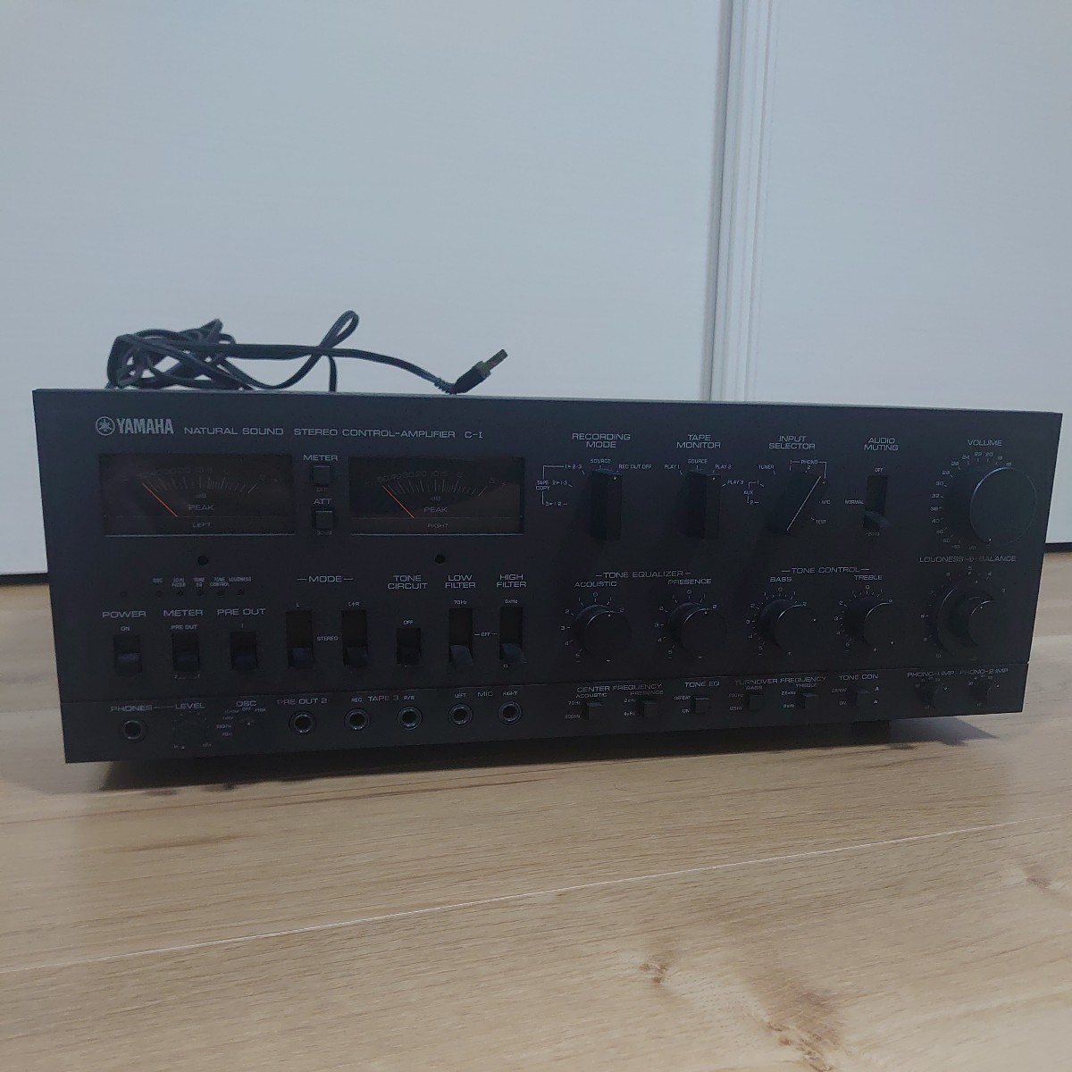YAMAHA コントロールアンプ　プリアンプ C-1 ヤマハ YAMAHA ヤマハ C-1 コントロールアンプ - オーディオ機器 プリアンプ