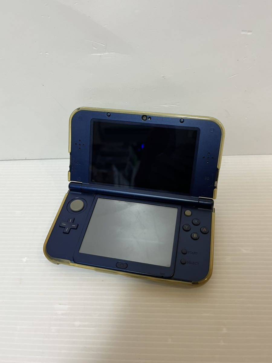 任天堂 New3DSLL new NINTENDO 3DS LL タッチペンはありません！ 利用制限パス不明のためジャンク品！ 通電確認と軽い動作確認済み 1スタ