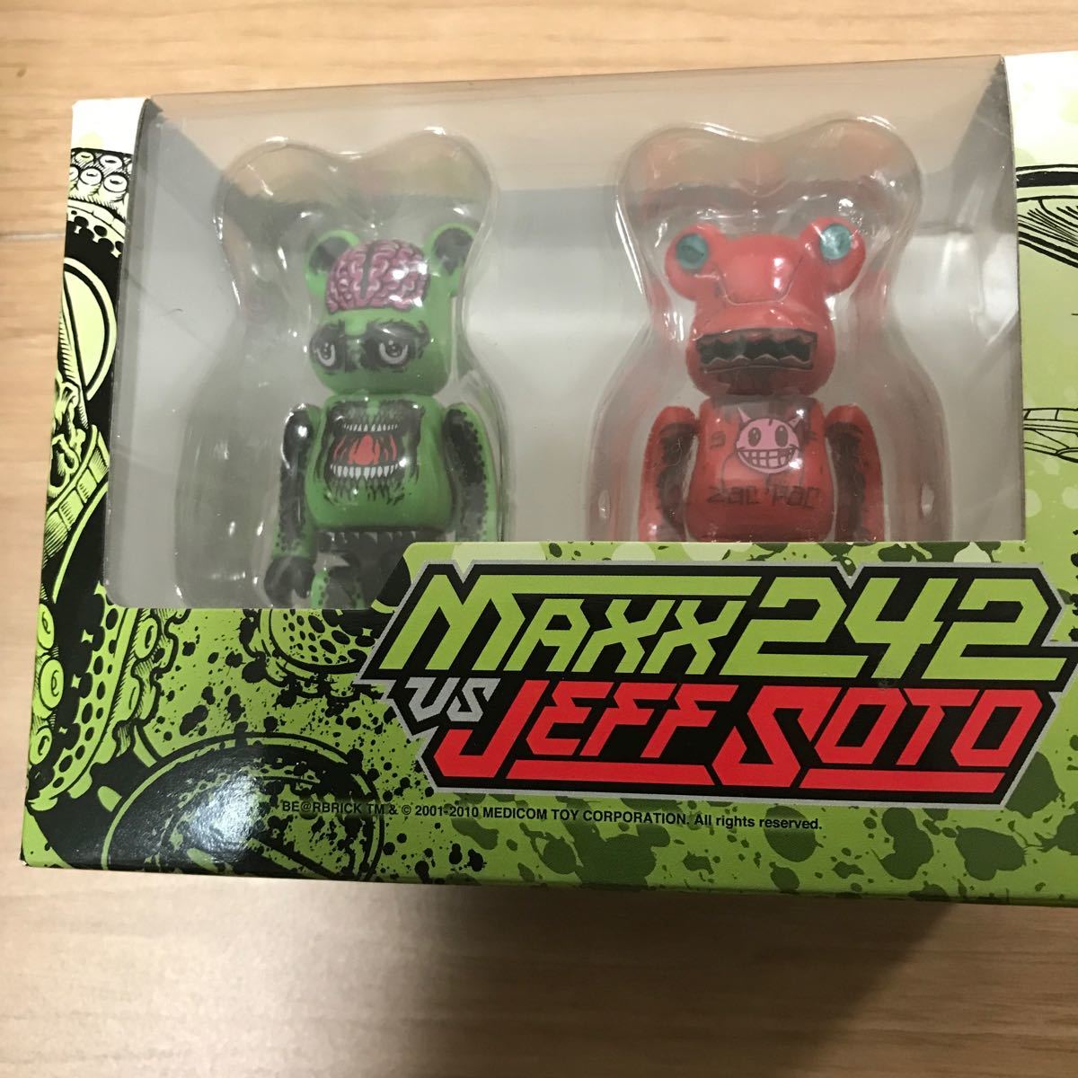 ベアブリック MAXX 242 versus JEFFSOTO 未開封 - BE@RBRICK Medicom