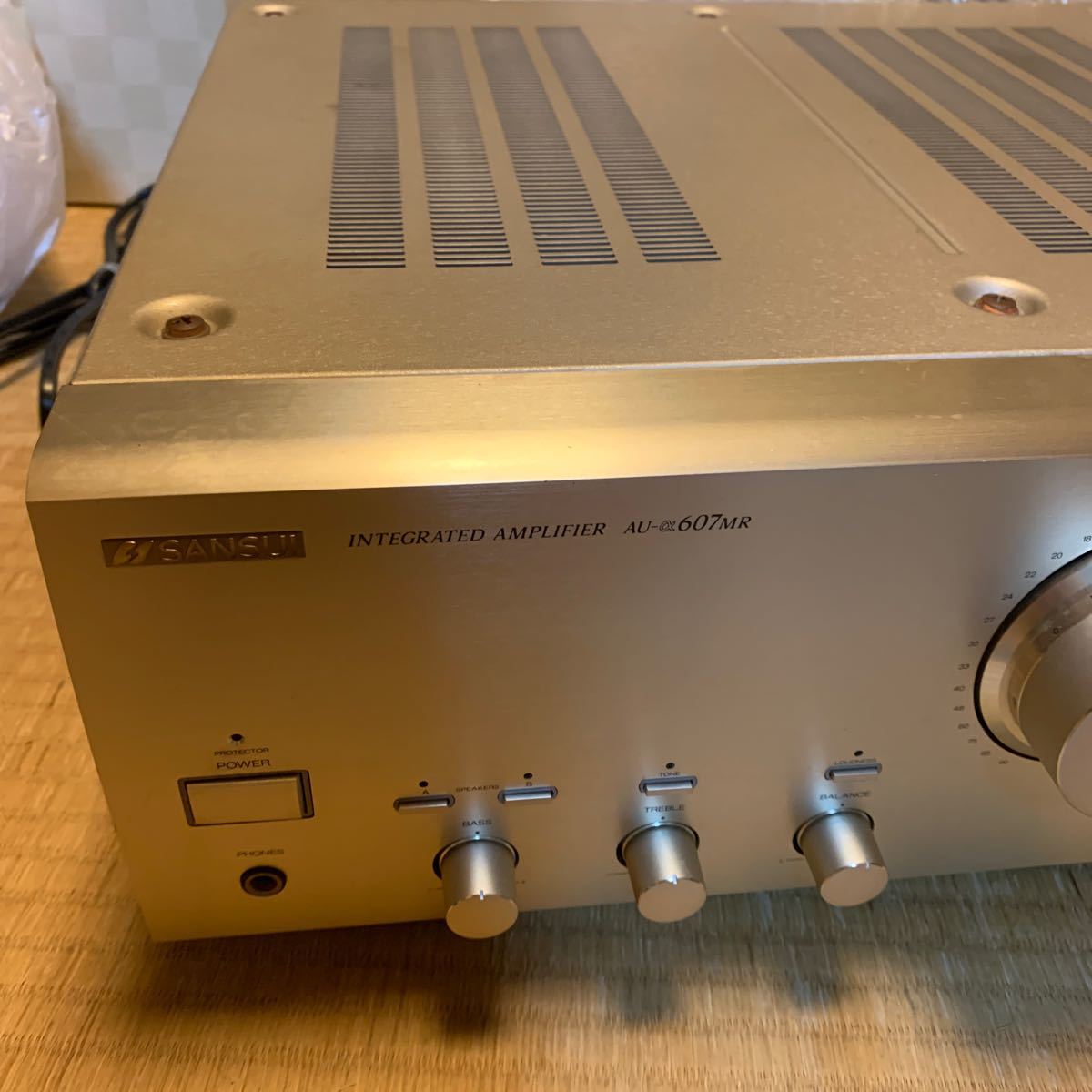 SANSUI サンスイ AU-α607MR 山水 プリメインアンプ インテグレーテッド