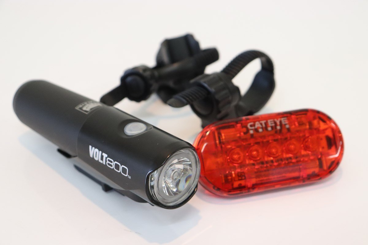 ☆CATEYE キャットアイ VOLT 800 USB充電式／OMNI3 TL-LD135/155 電池