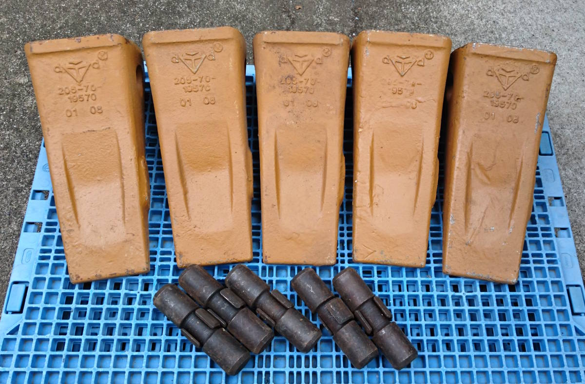 ★★ツース　横ピン　PC200 PC120　5個セット　未使用　/コマツ　ユンボ