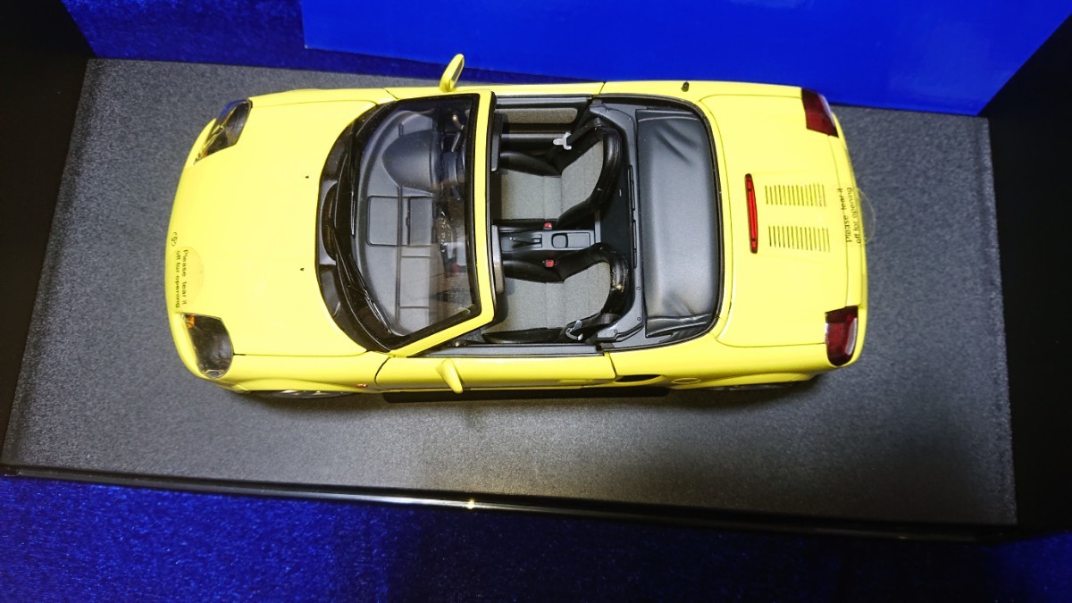 1/18 オートアート トヨタ MR-S MR-2 オープンカー オートアート 1/18