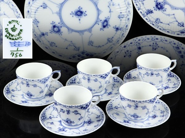 魁◇ロイヤルコペンハーゲン ブルーフルーテッド ハーフレース