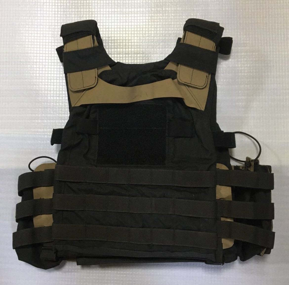 VOLK GEAR TACTICAL V-RAVS Volk Tactical Gear Replace SPEC – 公式