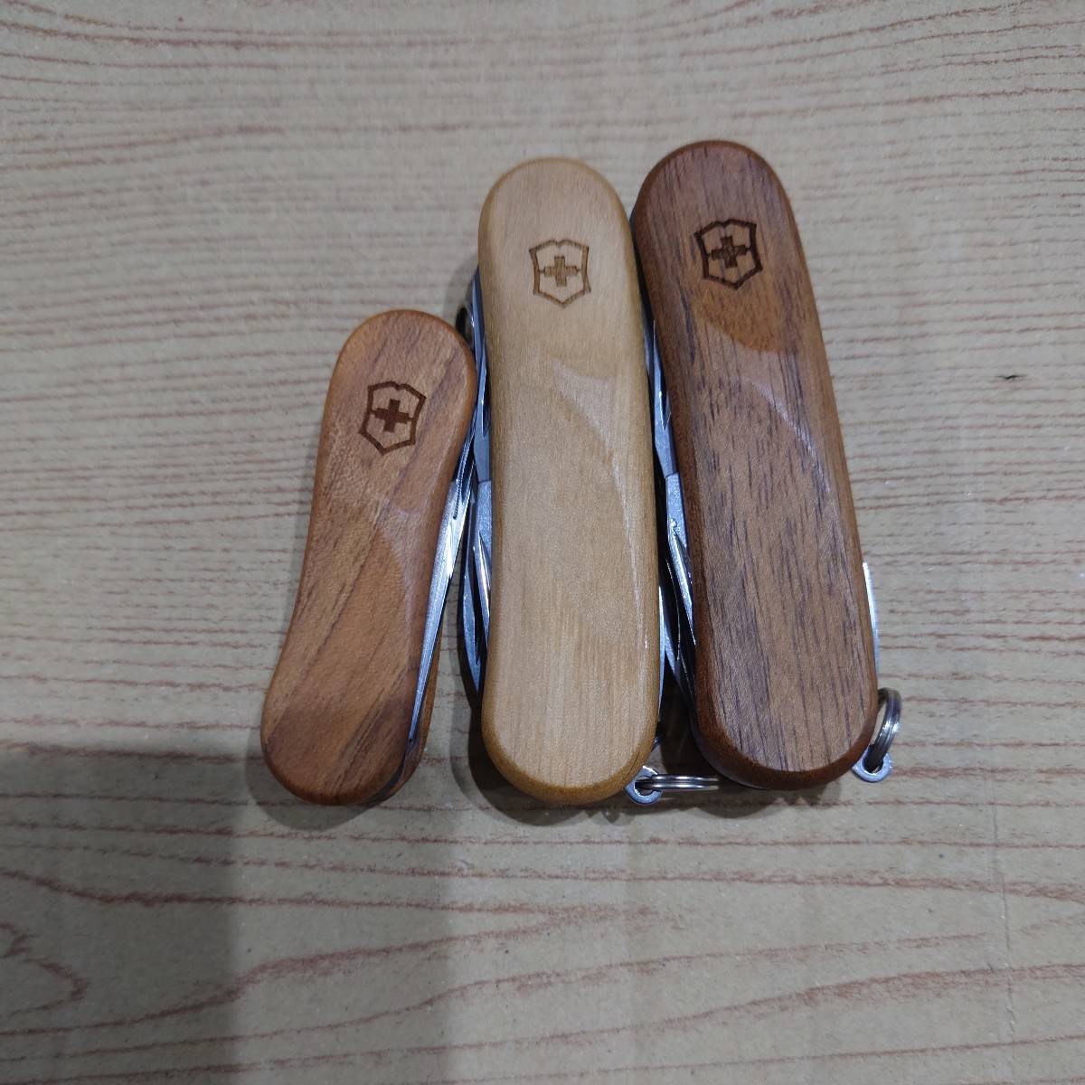 ビクトリノックス VICTORINOX クラシックSD ウッド ウッドの通販 