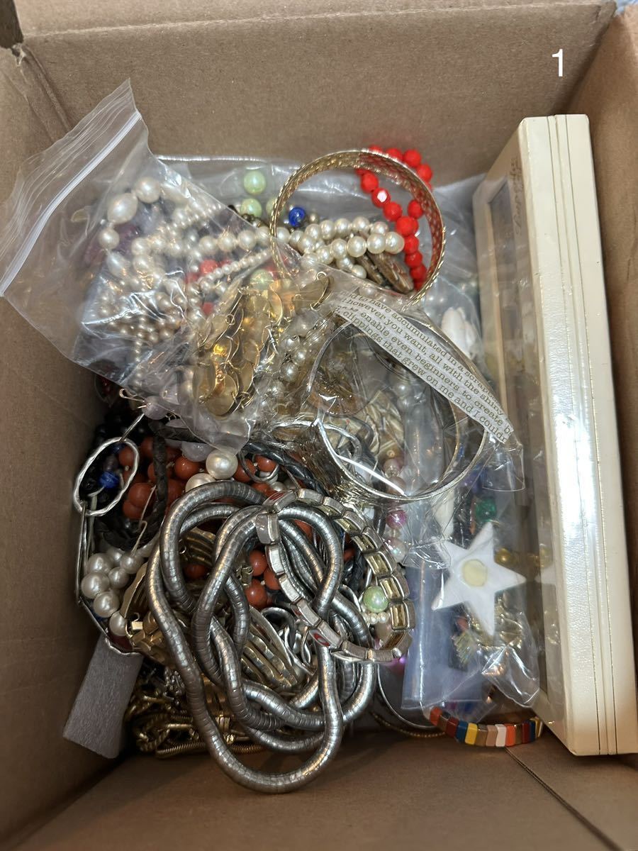 アメリカ ヴィンテージ ジュエリー アクセサリー 大量セット