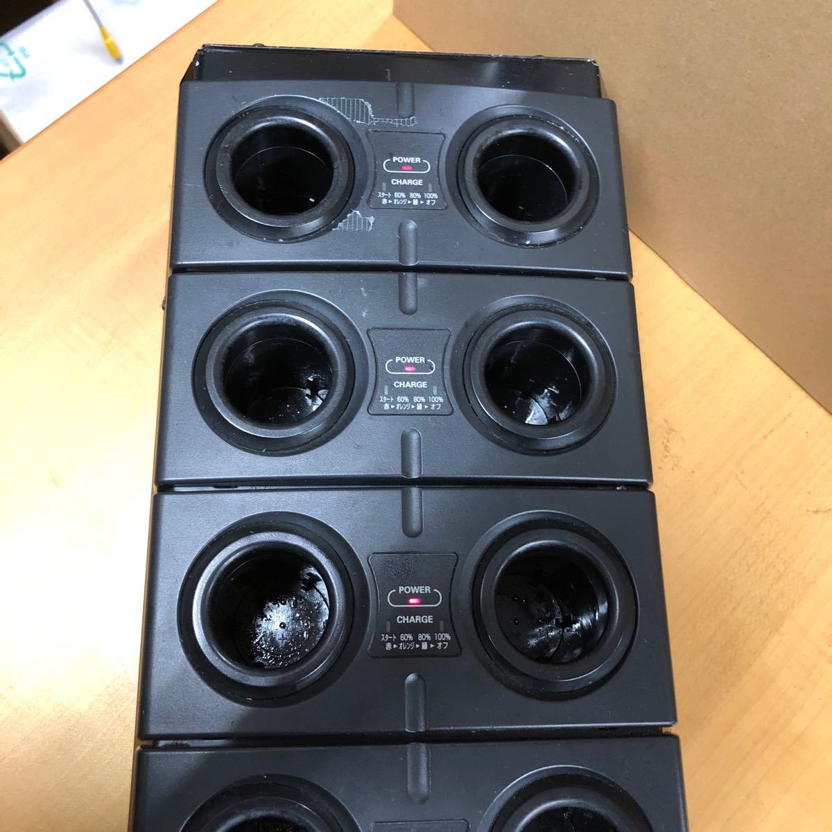 オーディオテクニカ ワイヤレスマイク用 12連充電器 BC12 ジャンク品