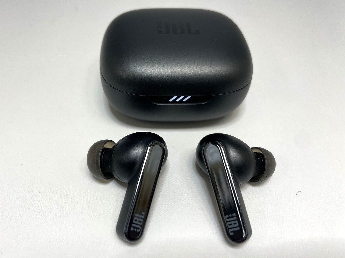 極美品 JBL LIVE PRO 2 TWS ハイブリッドノイズキャンセリング完全ワイヤレスイヤホン ブラック 急速充電対応 動作確認済 質屋の質セブン A