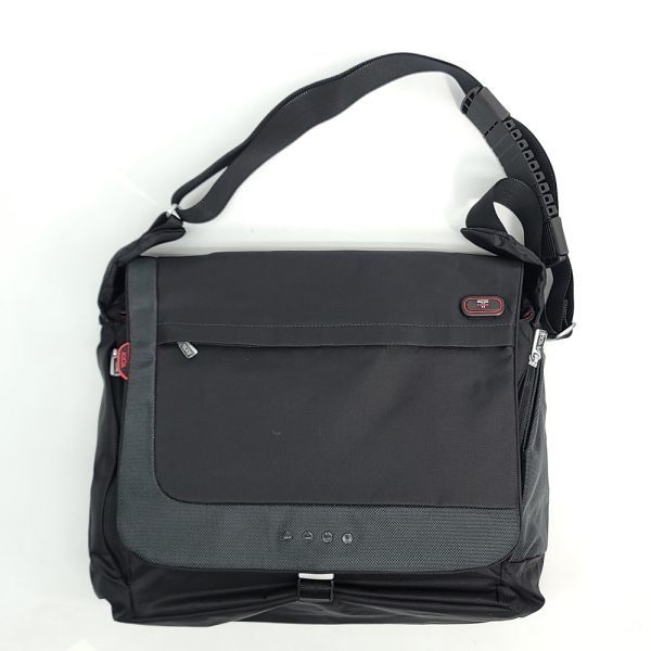 401062 TUMI 5112D T-TECH ナイロン メッセンジャー バッグ ブラック ショルダー ラップトップ PC エクスパンダブル トゥミ