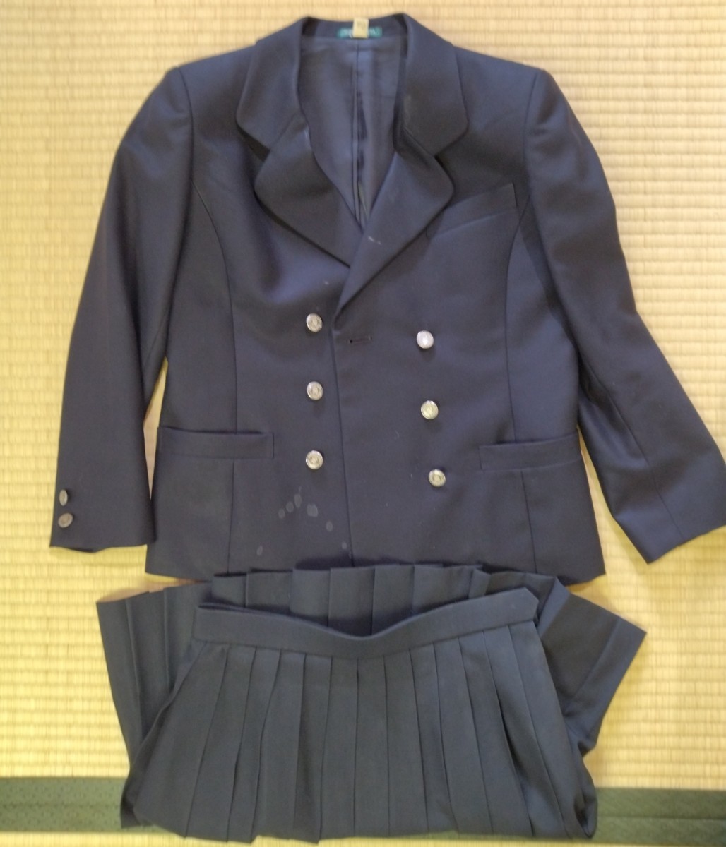 岡山県 倉敷青陵高校 女子制服　150Aサイズ　冬服上下セット　卒業生保管品　