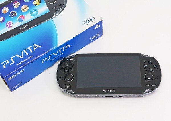 ◇【SONY ソニー】PS Vita Wi-Fiモデル + メモリーカード8GB PCH-1000