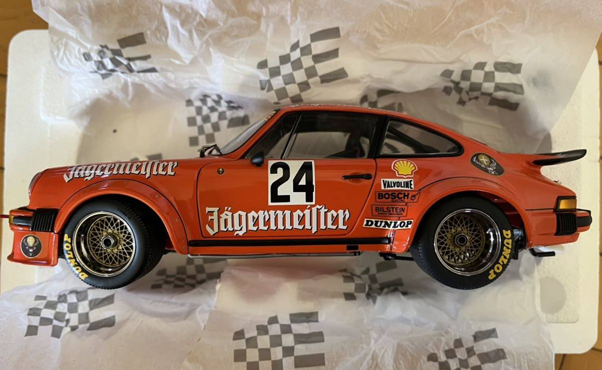 エグゾト 1⁄18 ポルシェ 934 RSR #69 HCC Skiwear | エグゾト 1