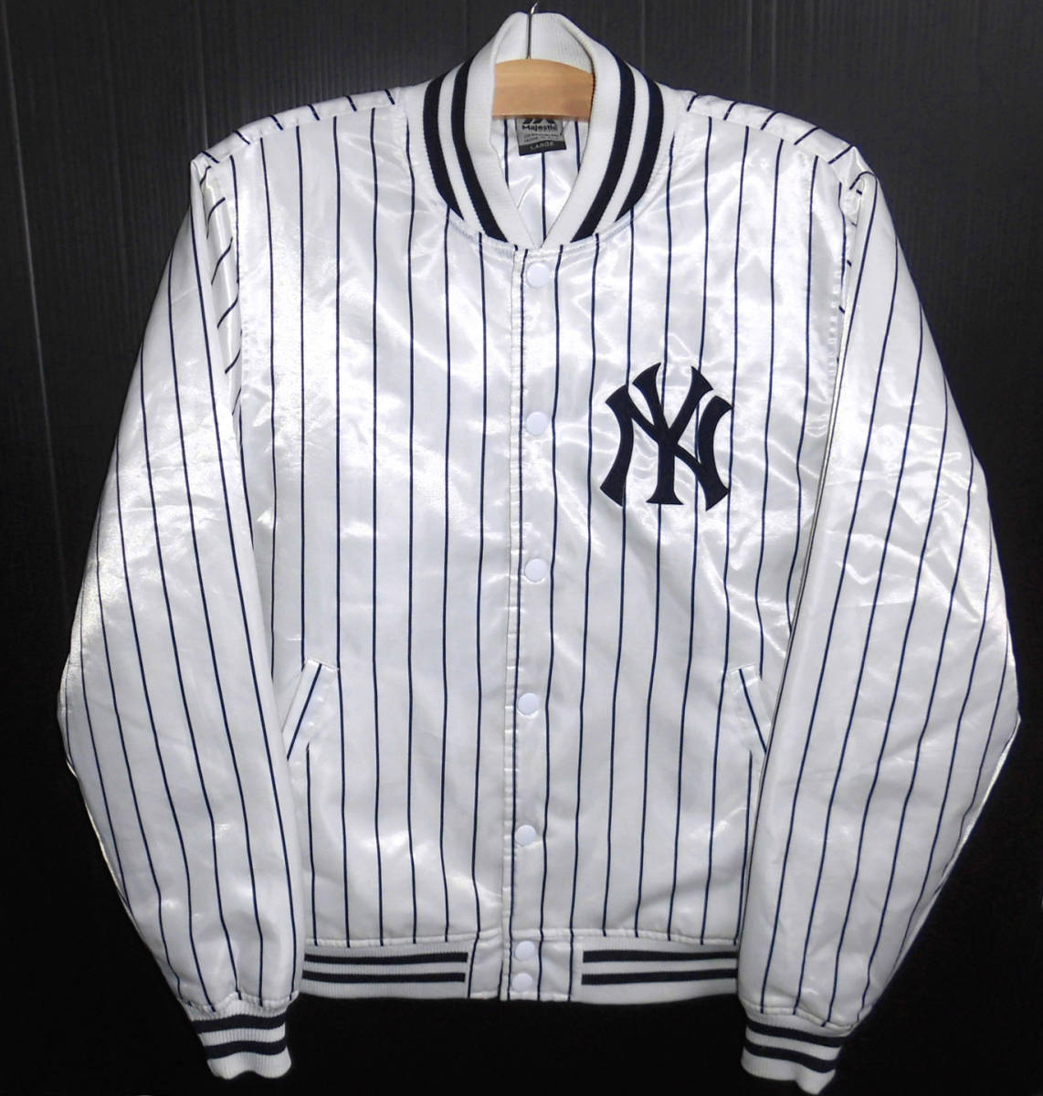 Я美品 MAJESTIC マジェスティック MLB NEWYORK YANKEES ニューヨーク