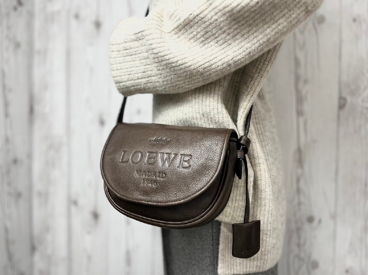 【今日だけSALE】LOEWE ショルダーバッグ 極美品 LOEWE ロエベ ショルダーバッグ バッグ レザー 茶 66104