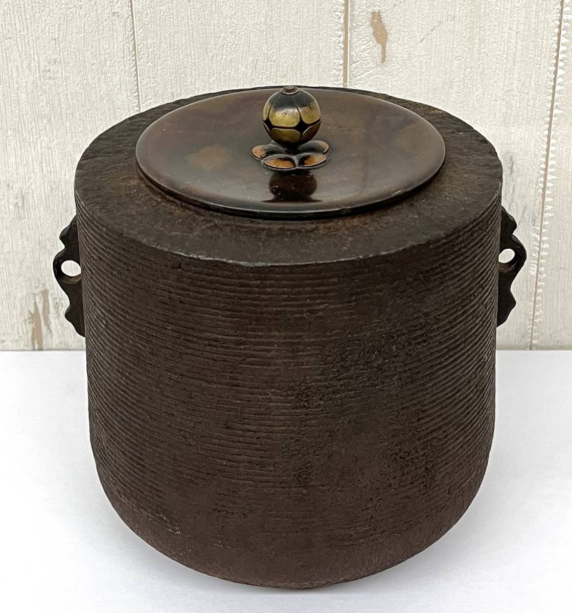 伝統工芸 工芸品 工芸美術 ＊糸目 風炉筒釜 摘蓋 ＊鉄製 鉄釜 茶釜 