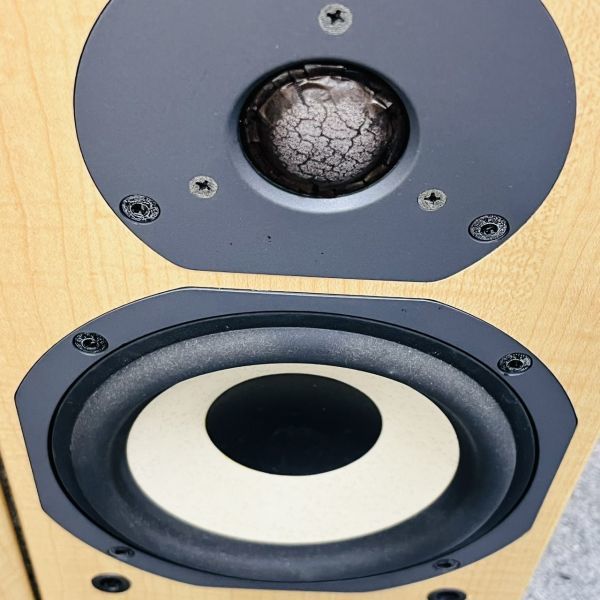 S215-Z9-236 TANNOY タンノイ TEAC ティアック 023485 ペアスピーカー