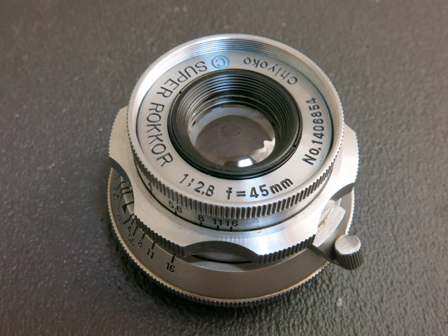 ライカスクリューマウント スーパーロッコール 45mm/F2.8 通称梅鉢