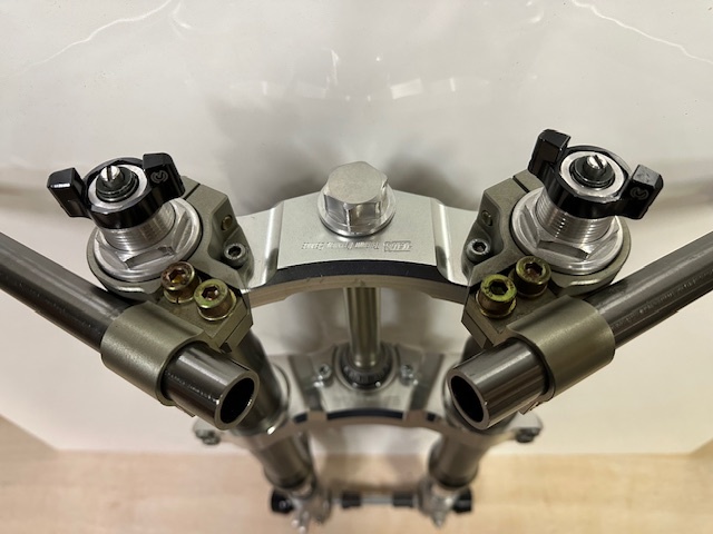 ホンダ エイプ100 NSF100 TTS ステム HRC RS125 NX4 倒立フロント