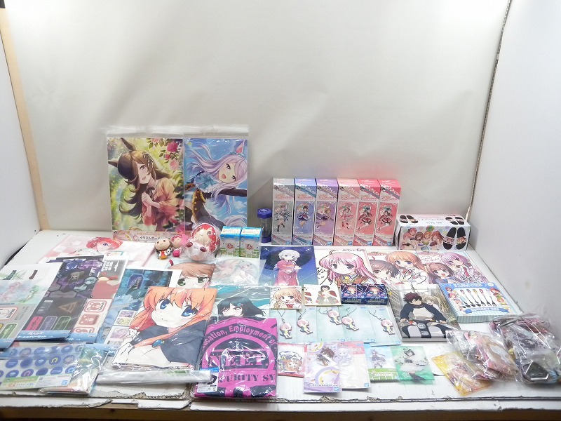 五等分の花嫁　100点以上　大量出品　まとめ売り 五等分の花嫁 150点以上 まとめ売り - メルカリ