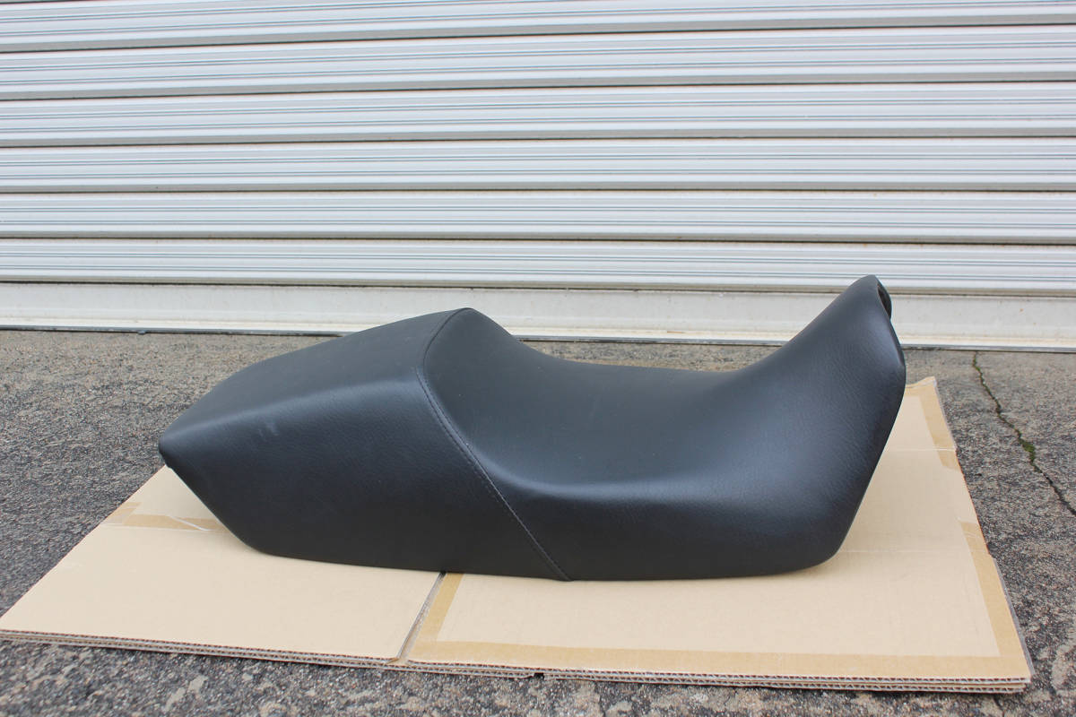 GPZ900R コルビンシート シート コルビン GPZ900R (CORBIN)|バイクパーツ専門 (CORBIN