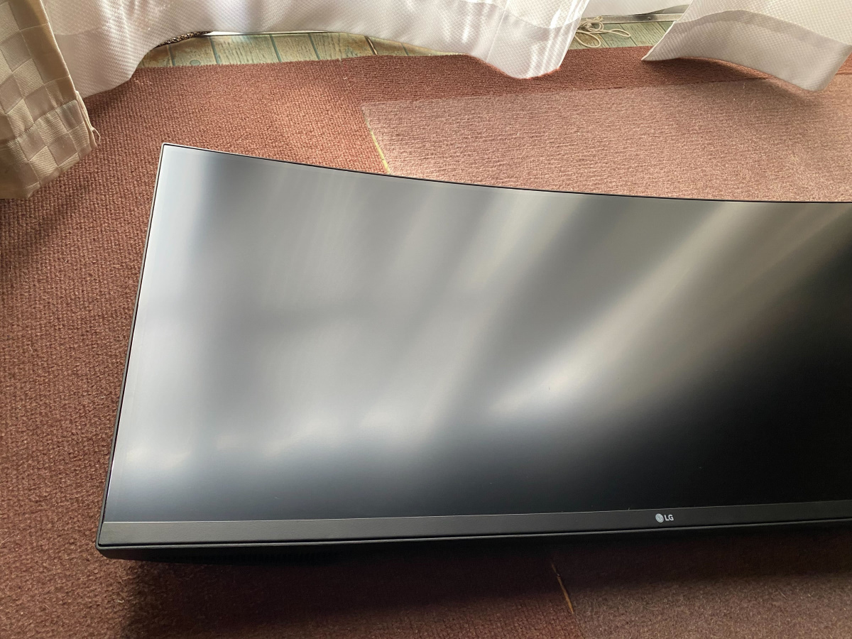 美品 LGモニター ディスプレイ 34WQ60C-B 34インチ⁄曲面型ウルトラ