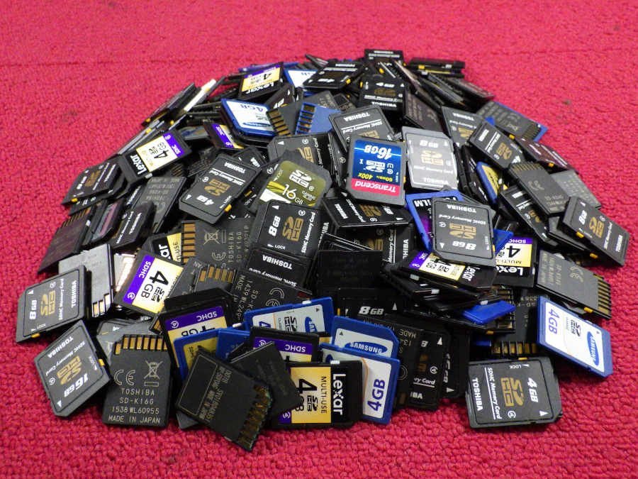 まとめ売り SDカード SDHC規格＊ジャンク品【GH】