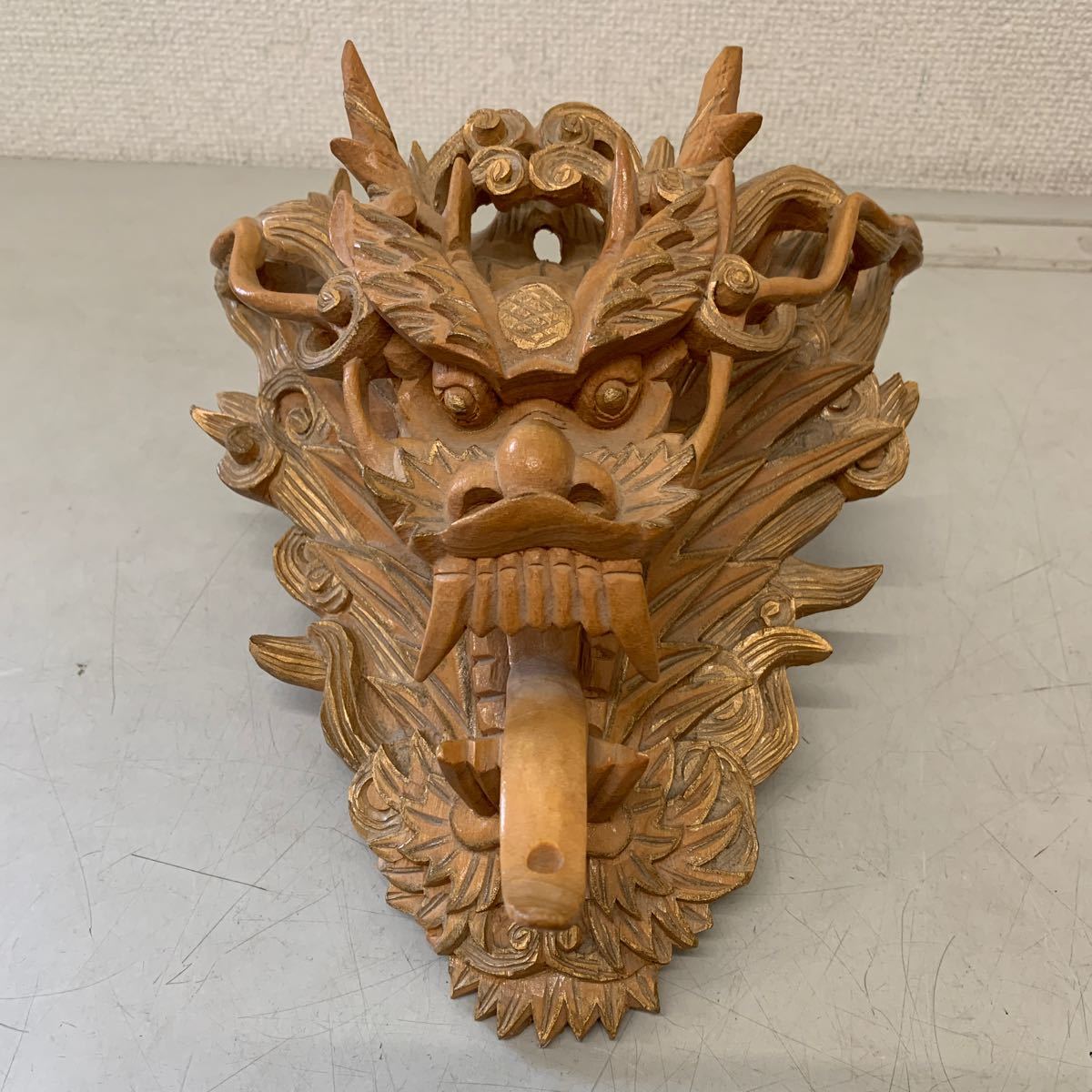  木彫 龍 縁起物 置物 木製 木彫り 縦約26㎝/横約25㎝(木工、竹工芸)｜売買されたオークション情報、yahooの商品情報をアーカイブ公開 - オークファン 木工、竹工芸