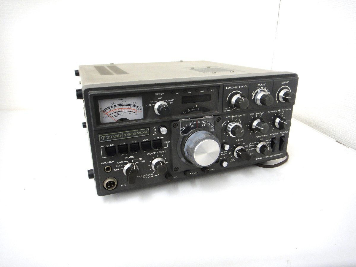桐生店【現状品】12-77 TRIO トリオ TS-820X SSBトランシーバー 本体のみ 動作未確認