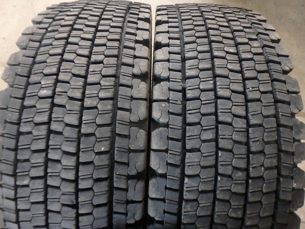 C18 送料無料【245/70R19.5 136/134】ブリヂストン W900 スタッドレス 2本 2022年製 約6分山