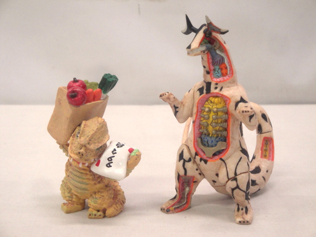 ブースカ&カネゴン MAXTOYの蓄光「快獣ブースカ」「カネゴン