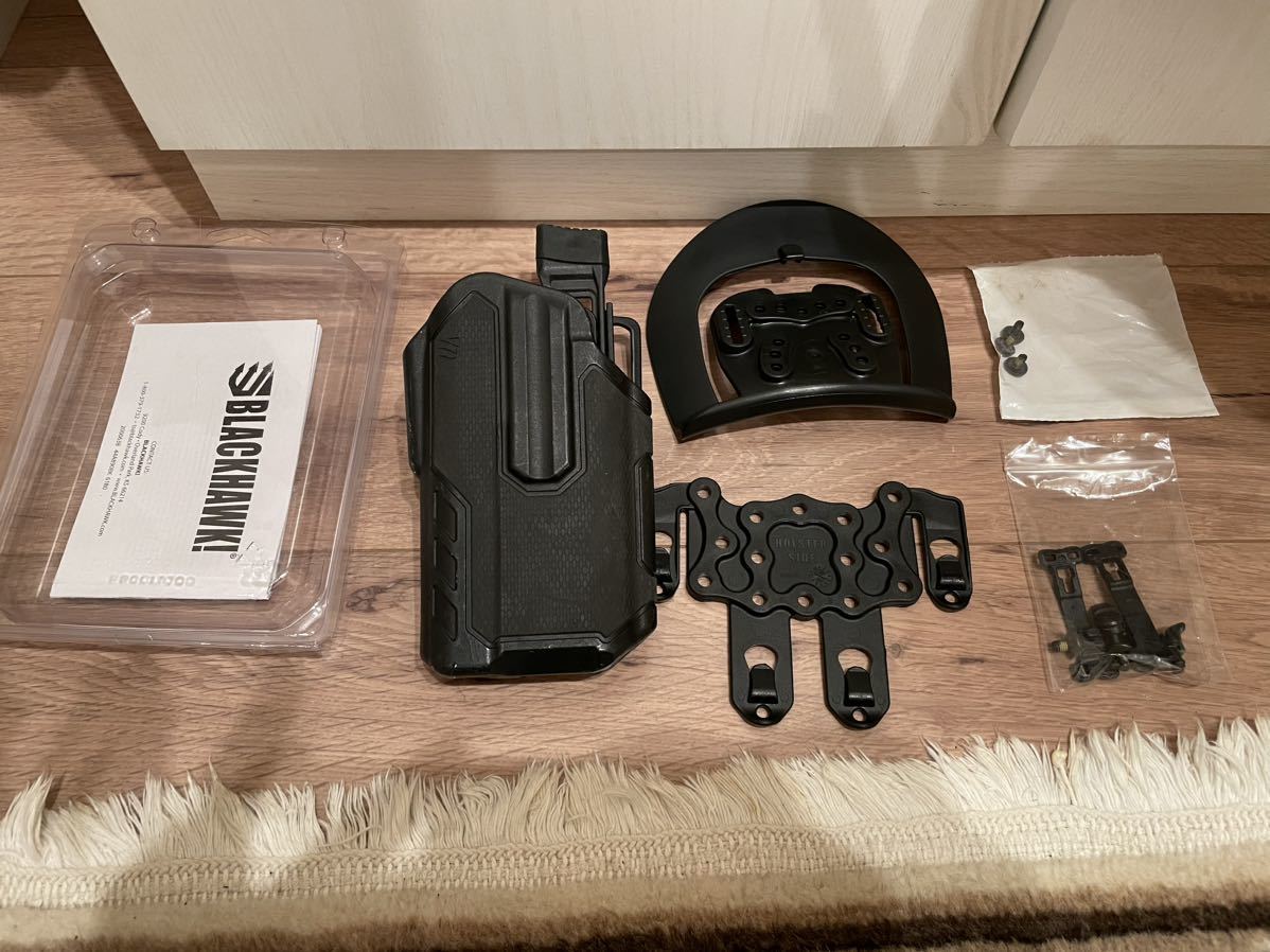 実物BLACKHAWK ホルスターomnivore & X300タイプライト2個セット
