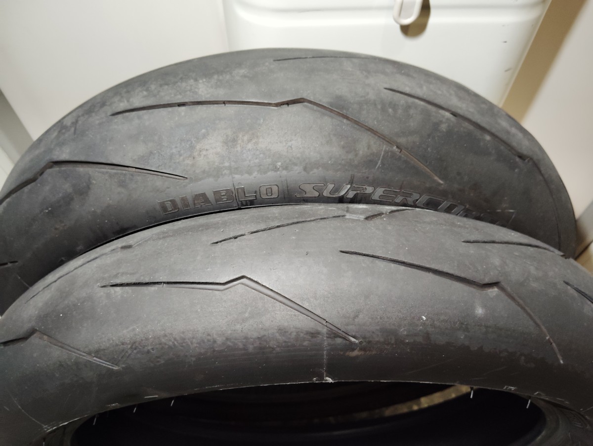 最新作，得価 ピレリ スーパーコルサ SC1 F120/70 R150/60 21年製 CBR250 YZFR250 GSX Ninja250 ZX4R ZX25R MT25 250R CB400 CBR400RR VFR NSR250 TZR