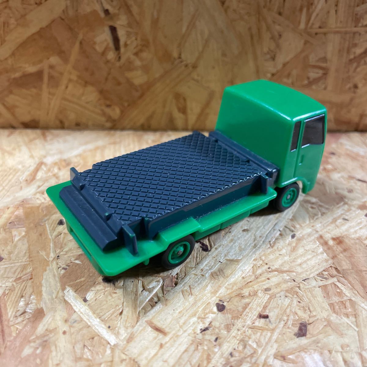 プラロード モータートミカ 日通コンテナトラック プラロード プラロード モータートミカ コンテナトラック モーター