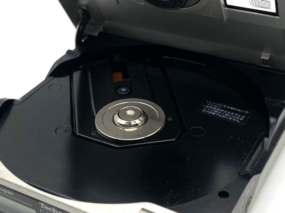 T0573 Technics SL-XP7 CDプレーヤー Technics SL-XP7 Portable CD