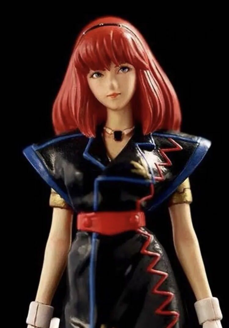 1/20スケール ガレージキット　ミニスカートの女の子　未組み立て　未塗装　レジンキット　女性フィギュア_1