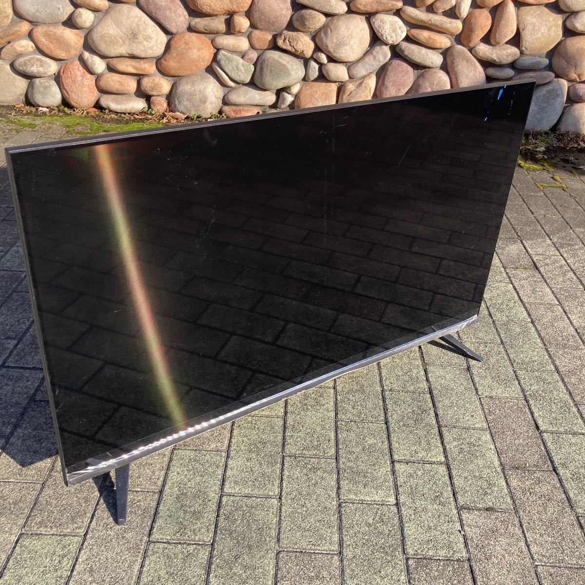 TSM-4301U4K 液晶テレビ 2022年製　画面割れ　ジャンク 43型　リモコン 付_1