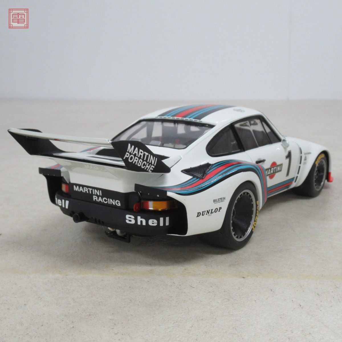 エグゾト 1/18 ポルシェ 935 マルティーニ RLG18104 RACING LEGENDS