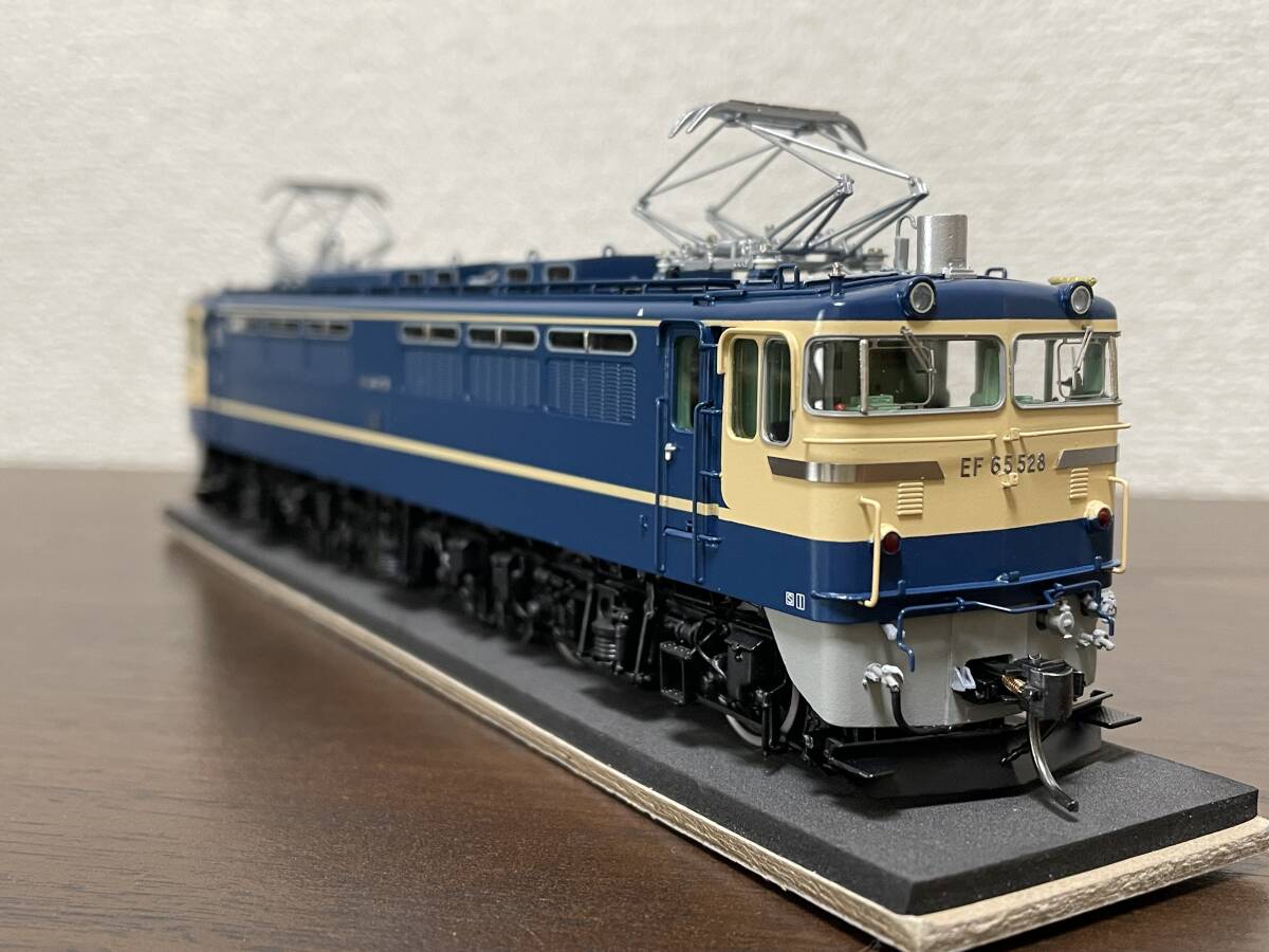 ◇いつまでも美しく品格がある◇ムサシノモデルのEF65528号機2次型特急