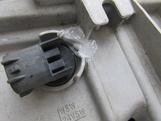 ★即決・イスズ・ギガ・純正・ディスチャージヘッドライト・左・L・点灯確認済み・コイト・100-21683・助手席側_9