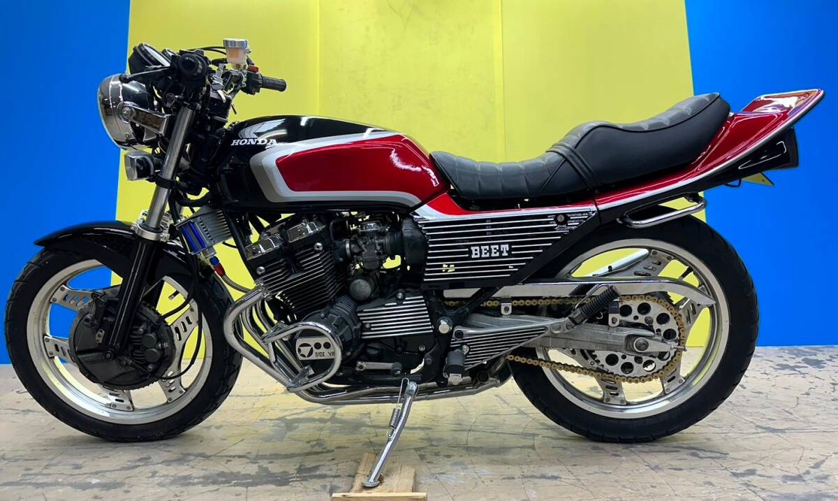 313 CBX400F 外装セット 黒赤2型 カラー/中古 美品 塗装後 未使用NC07