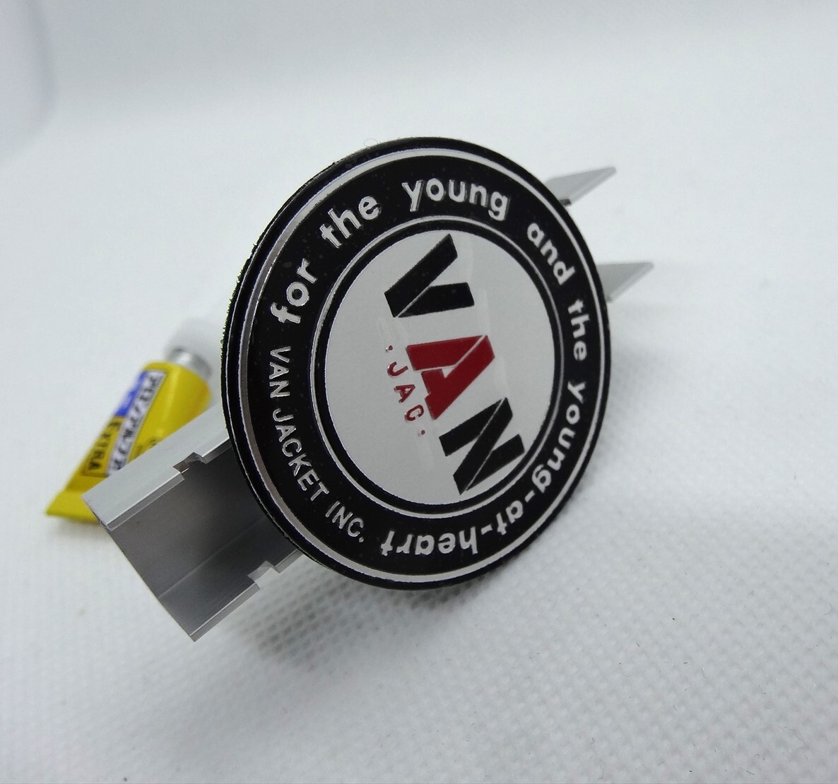 ☆送料無料!! VAN JAC 旧車ヴァンヂャケット 永遠の丸VANミニアルミ