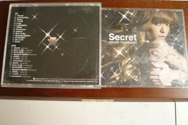 希少！浜崎 あゆみ 直筆サイン 直筆サイン Secret 初回限定(サイン